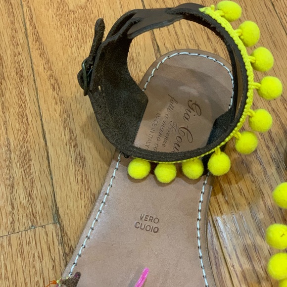 Gia Couture Sandals - Picture 5 of 7